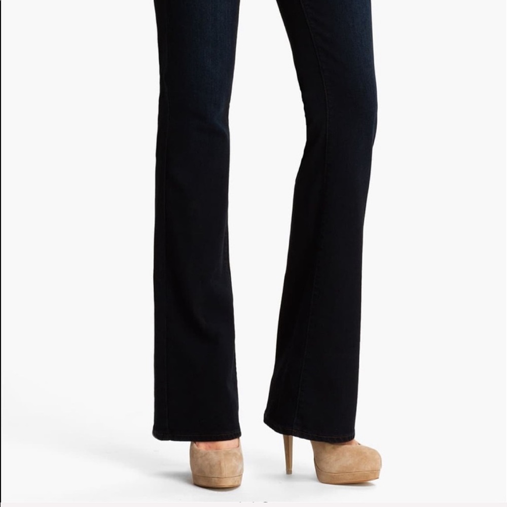 NWT PAIGE bootcut Jeans